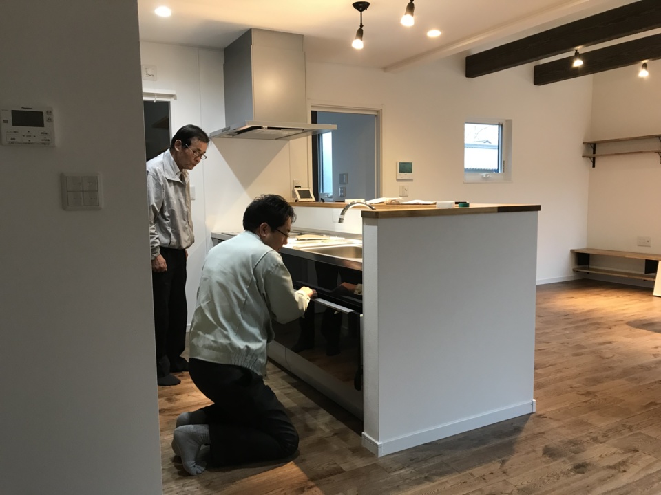 社内検査