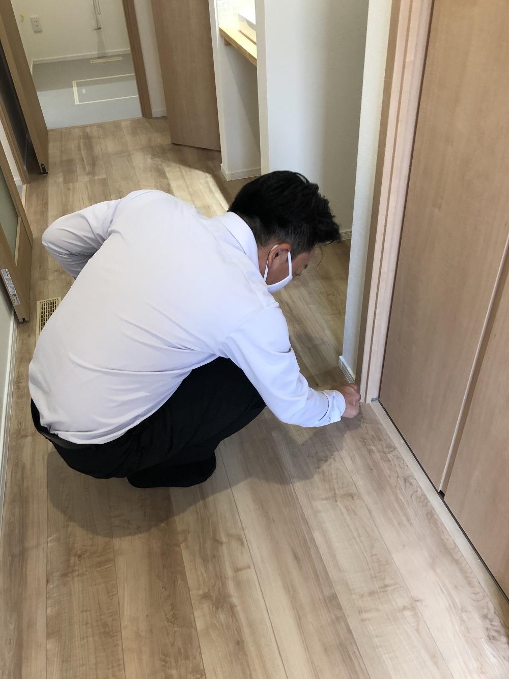 社内検査